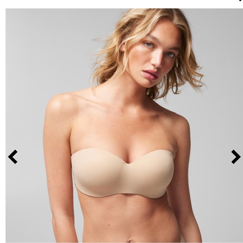 Soma Enbliss Stay-Put-Strapless wireless bra.